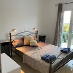 Jalna - Stunning Sea & Mountain Views With Pool - Διαμέρισμα