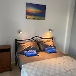 Διαμέρισμα Jalna - Stunning Sea & Mountain Views With Pool - Κασσιόπη